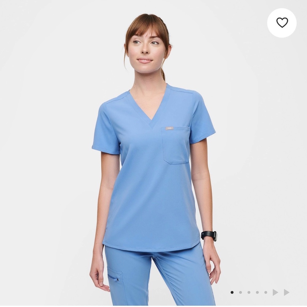Figs Women's Catarina One Pocket V-Neck Scrub Top in Ceil Blue